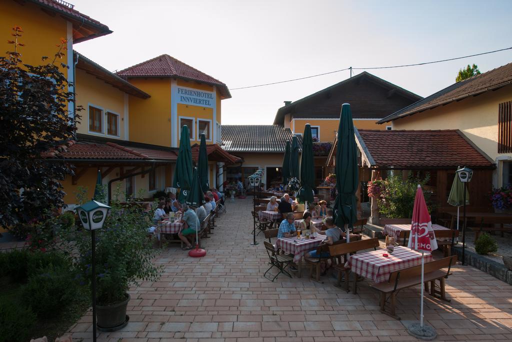 Ferienhotel Innviertel Kirchheim im Innkreis Buitenkant foto