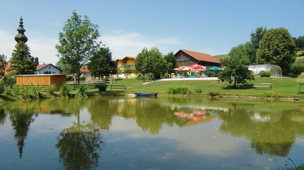 Ferienhotel Innviertel Kirchheim im Innkreis Buitenkant foto